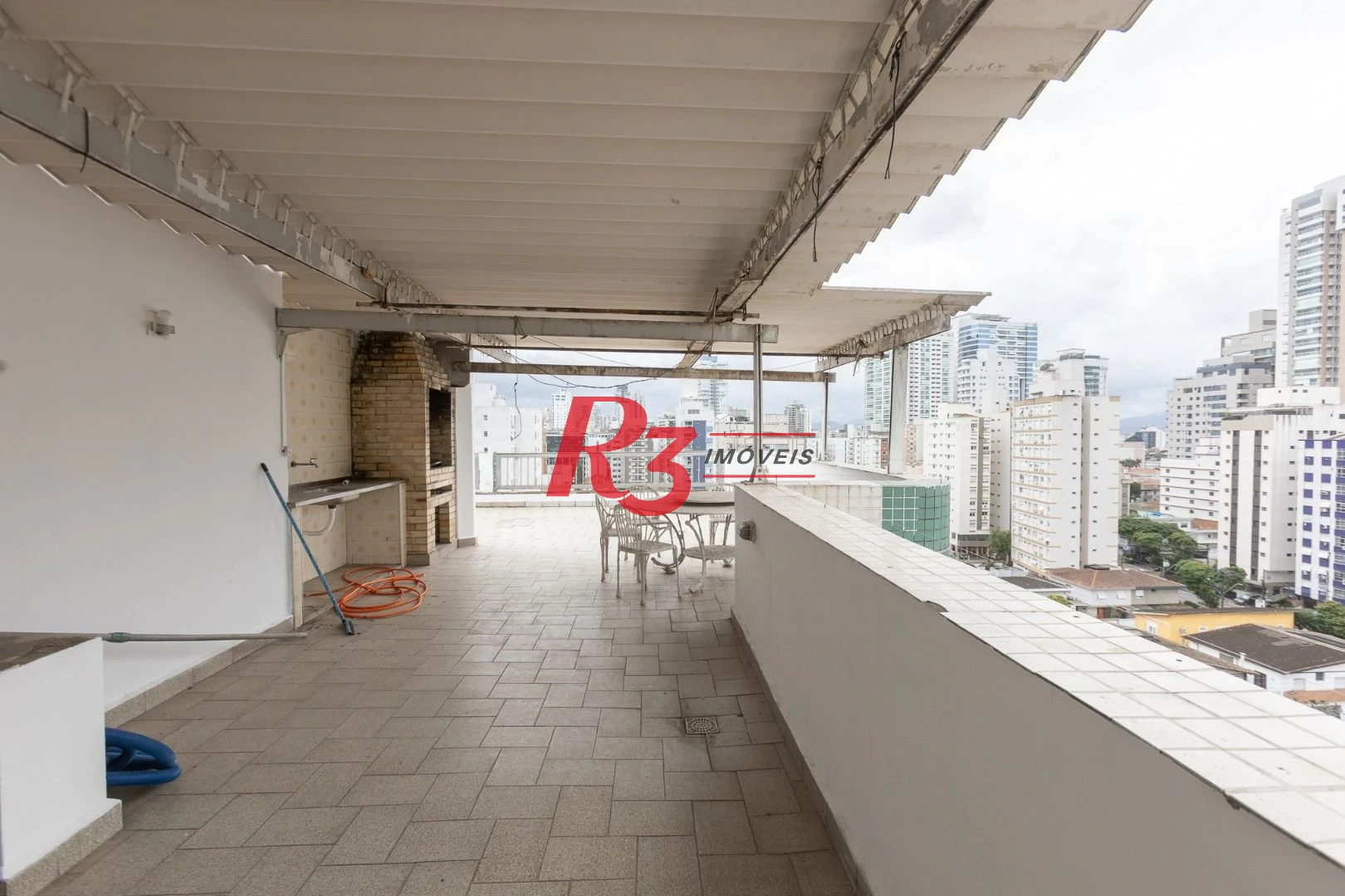 Cobertura com 3 dormitórios, 231 m² - venda por R$ 1.950.000,00 ou aluguel por R$ 10.000,00/mês - Ponta da Praia - Santos/SP