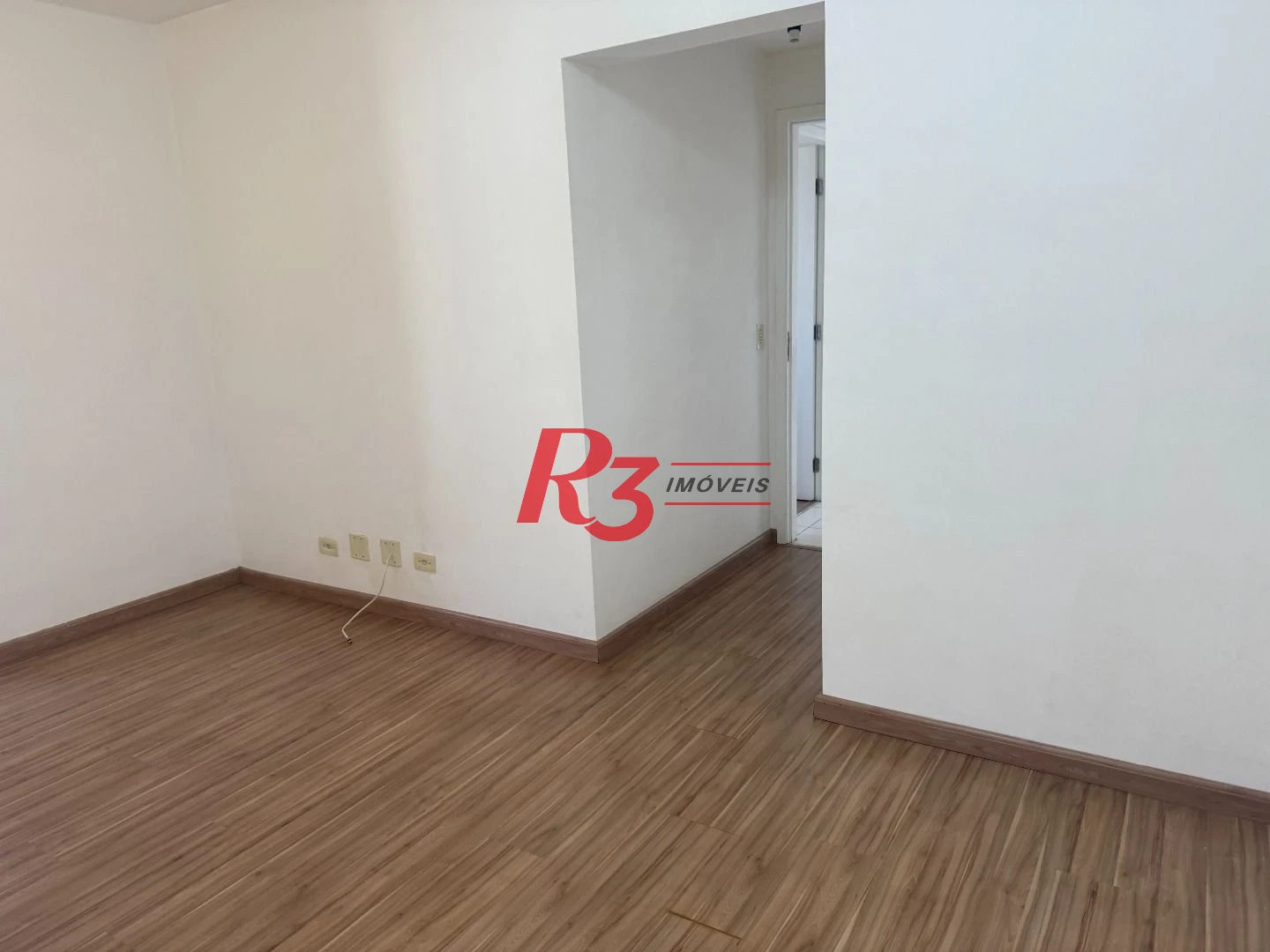 Apartamento com 3 dormitórios à venda, 92 m² por R$ 905.000,00 - Encruzilhada - Santos/SP