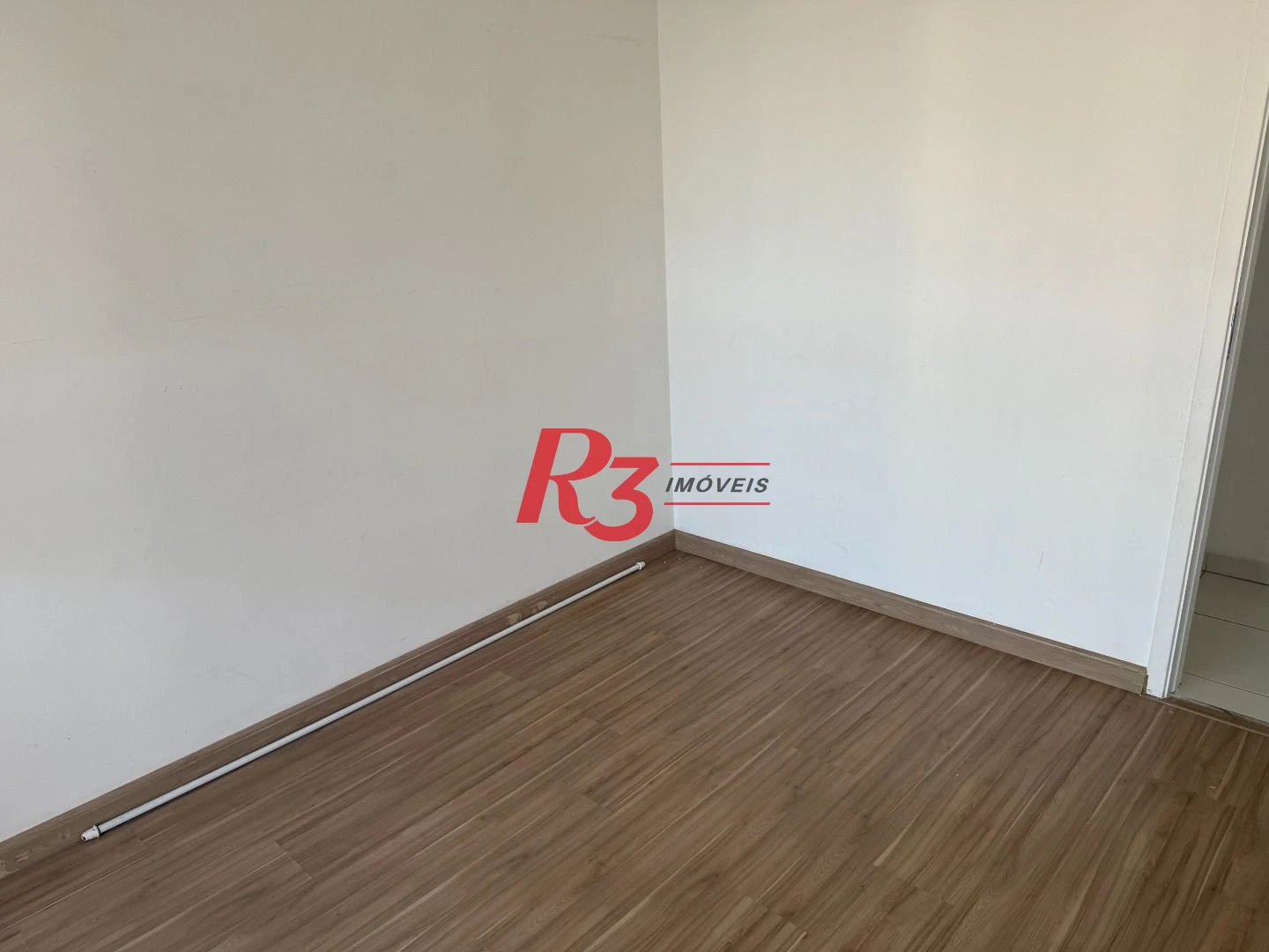 Apartamento com 3 dormitórios à venda, 92 m² por R$ 905.000,00 - Encruzilhada - Santos/SP