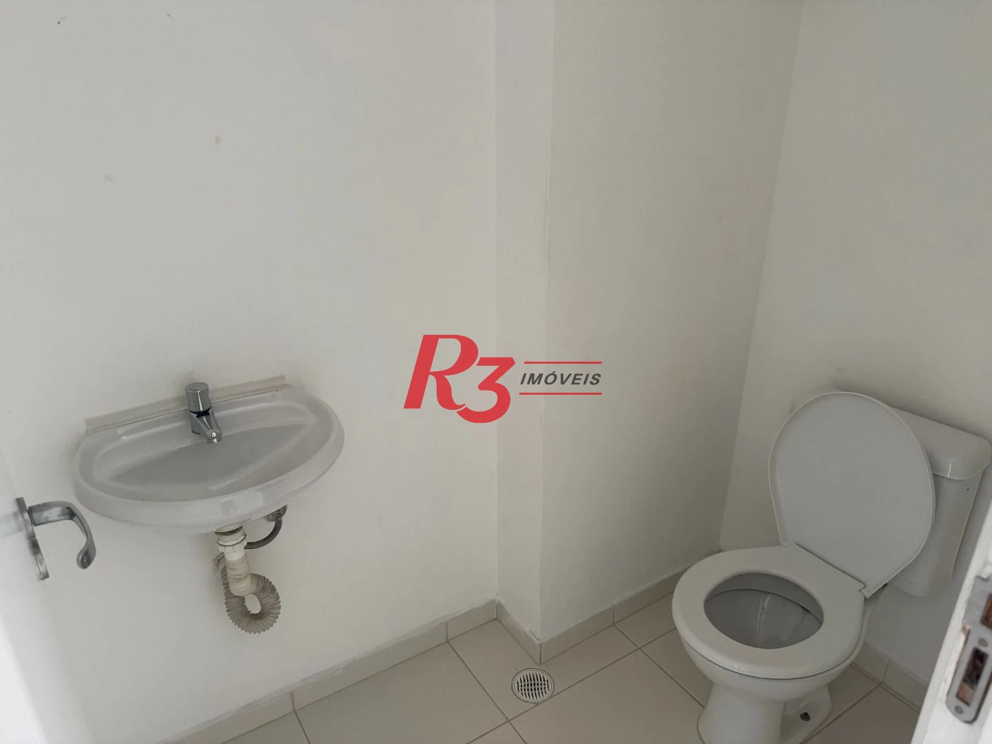 Apartamento com 3 dormitórios à venda, 92 m² por R$ 905.000,00 - Encruzilhada - Santos/SP