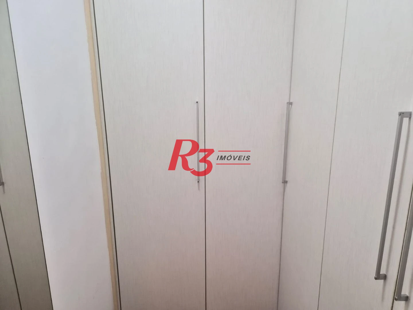 Apartamento com 1 dormitório à venda, 47 m² por R$ 300.000,00 - Centro - São Vicente/SP