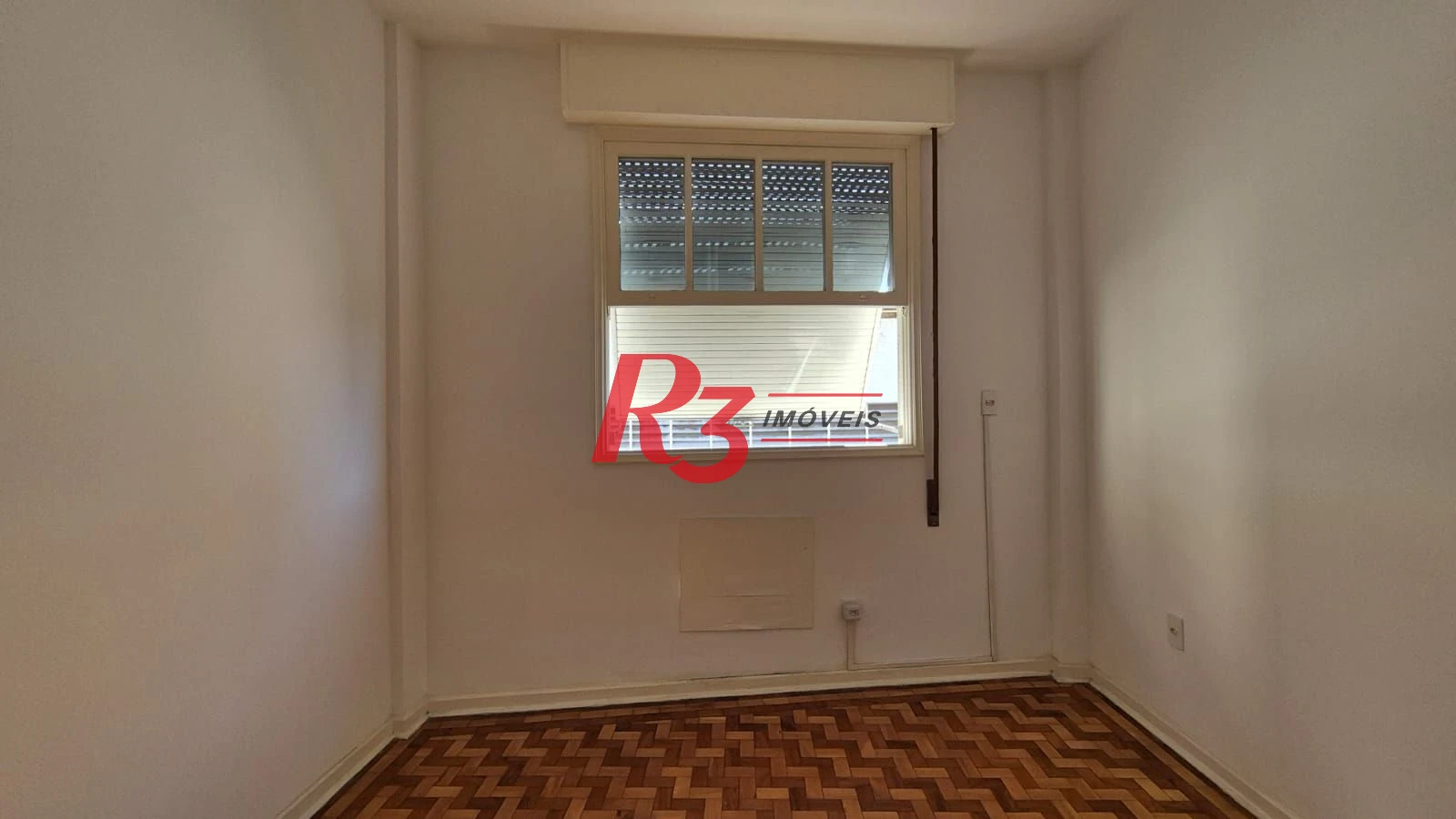 Oportunidade para locação em localização excelente do bairro do Boqueirão em Santos, com 120 m², 2 quartos, 1 vaga! Condição esapecial!