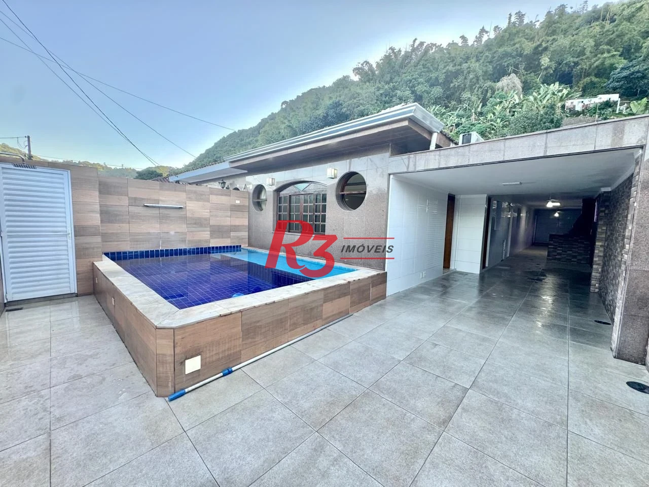 Casa com 3 dormitórios, 165 m² - venda por R$ 1.400.000,00 ou aluguel por R$ 7.335,11/mês - Marapé - Santos/SP
