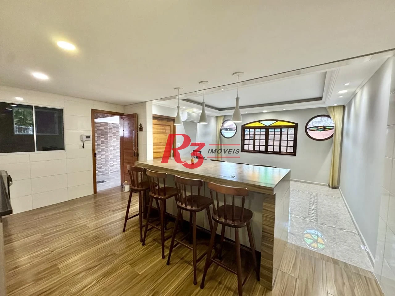 Casa com 3 dormitórios, 165 m² - venda por R$ 1.400.000,00 ou aluguel por R$ 7.335,11/mês - Marapé - Santos/SP