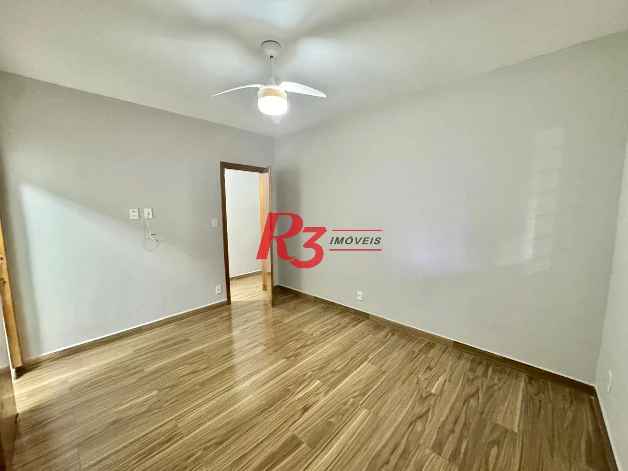 Casa com 3 dormitórios, 165 m² - venda por R$ 1.400.000,00 ou aluguel por R$ 7.335,11/mês - Marapé - Santos/SP