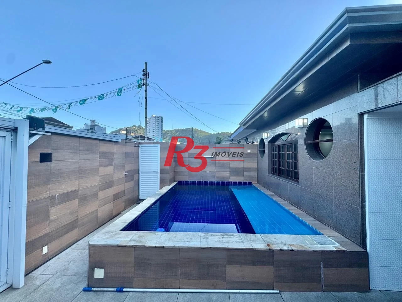 Casa com 3 dormitórios, 165 m² - venda por R$ 1.400.000,00 ou aluguel por R$ 7.335,11/mês - Marapé - Santos/SP