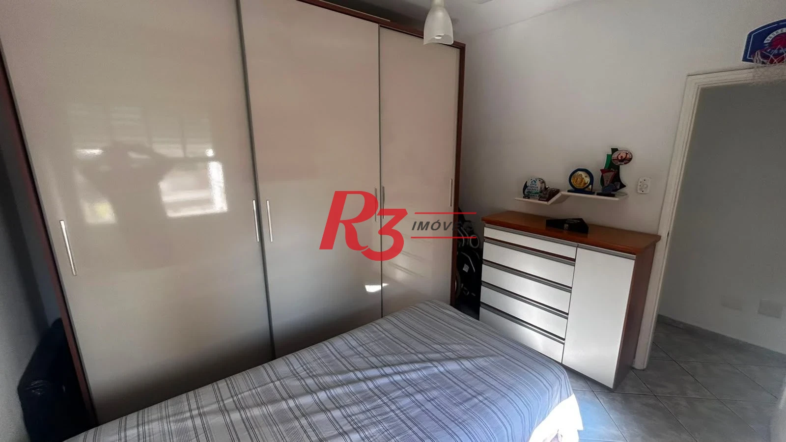 Apartamento com 3 dormitórios para alugar, 75 m² por R$ 3.800,00/mês - Vila Matias - Santos/SP