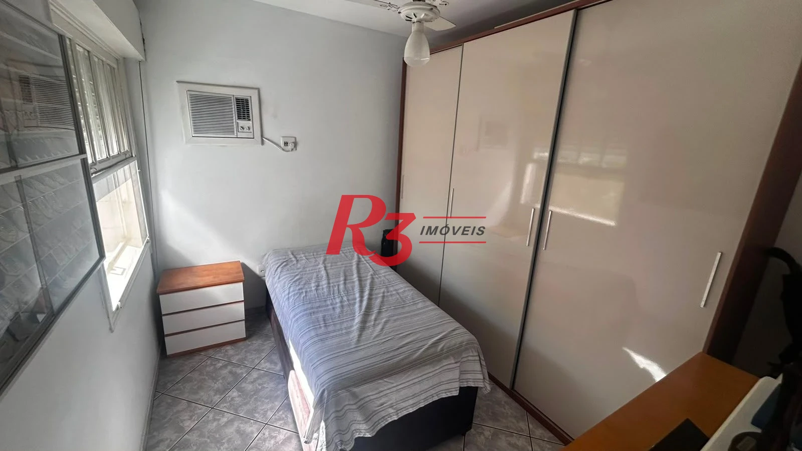 Apartamento com 3 dormitórios para alugar, 75 m² por R$ 3.800,00/mês - Vila Matias - Santos/SP