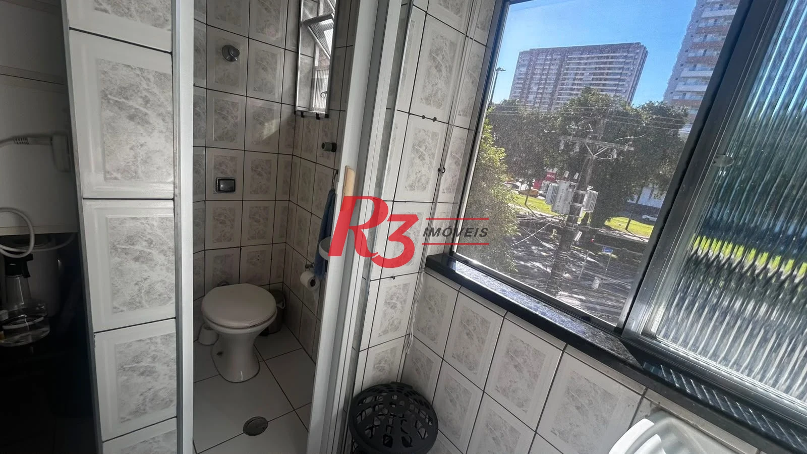 Apartamento com 3 dormitórios para alugar, 75 m² por R$ 3.800,00/mês - Vila Matias - Santos/SP