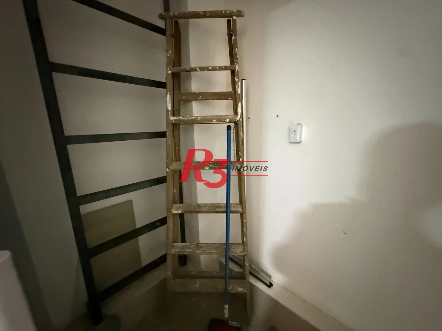 Loja para alugar, 42 m² por R$ 6.500,02/mês - Gonzaga - Santos/SP
