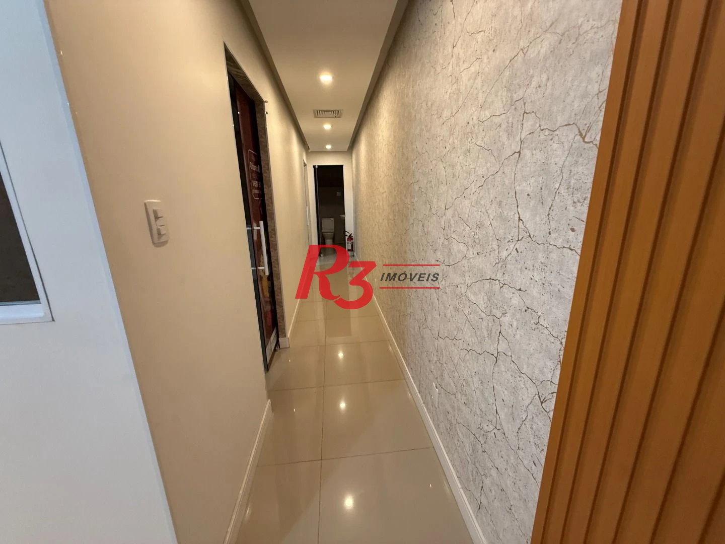 Loja para alugar, 42 m² por R$ 6.500,02/mês - Gonzaga - Santos/SP