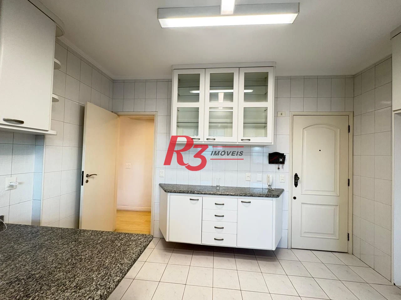 Apartamento com 2 dormitórios à venda, 109 m² por R$ 1.150.000,00 - Pompéia - Santos/SP