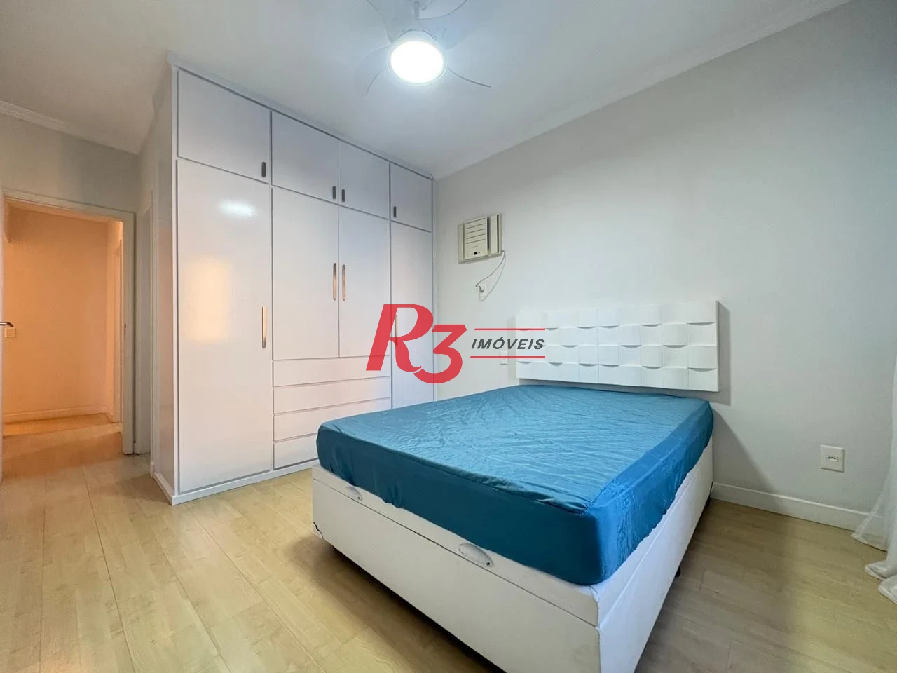 Apartamento com 2 dormitórios à venda, 109 m² por R$ 1.150.000,00 - Pompéia - Santos/SP