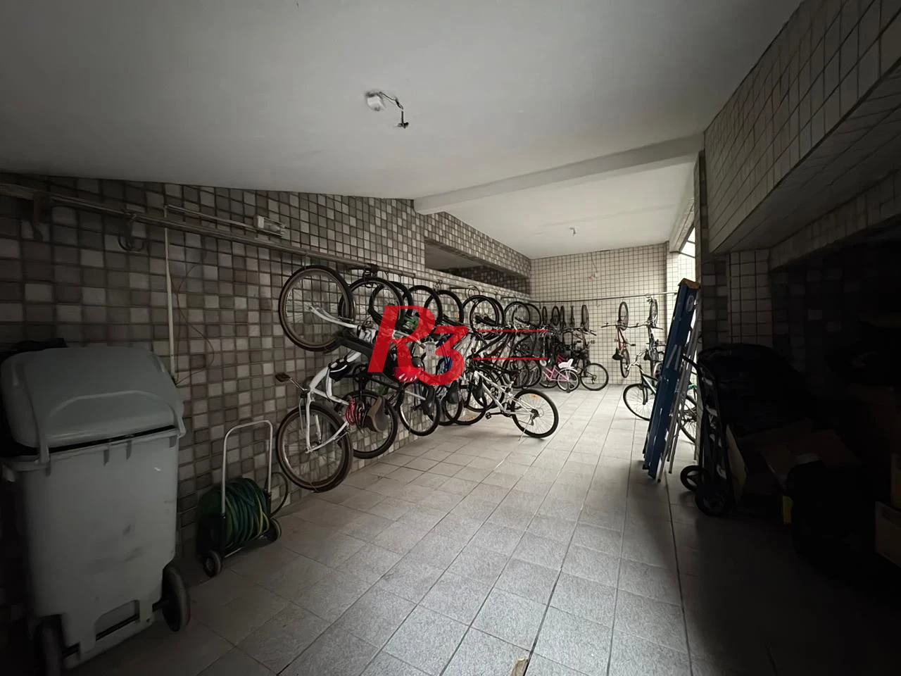 Apartamento com 2 dormitórios à venda, 109 m² por R$ 1.150.000,00 - Pompéia - Santos/SP