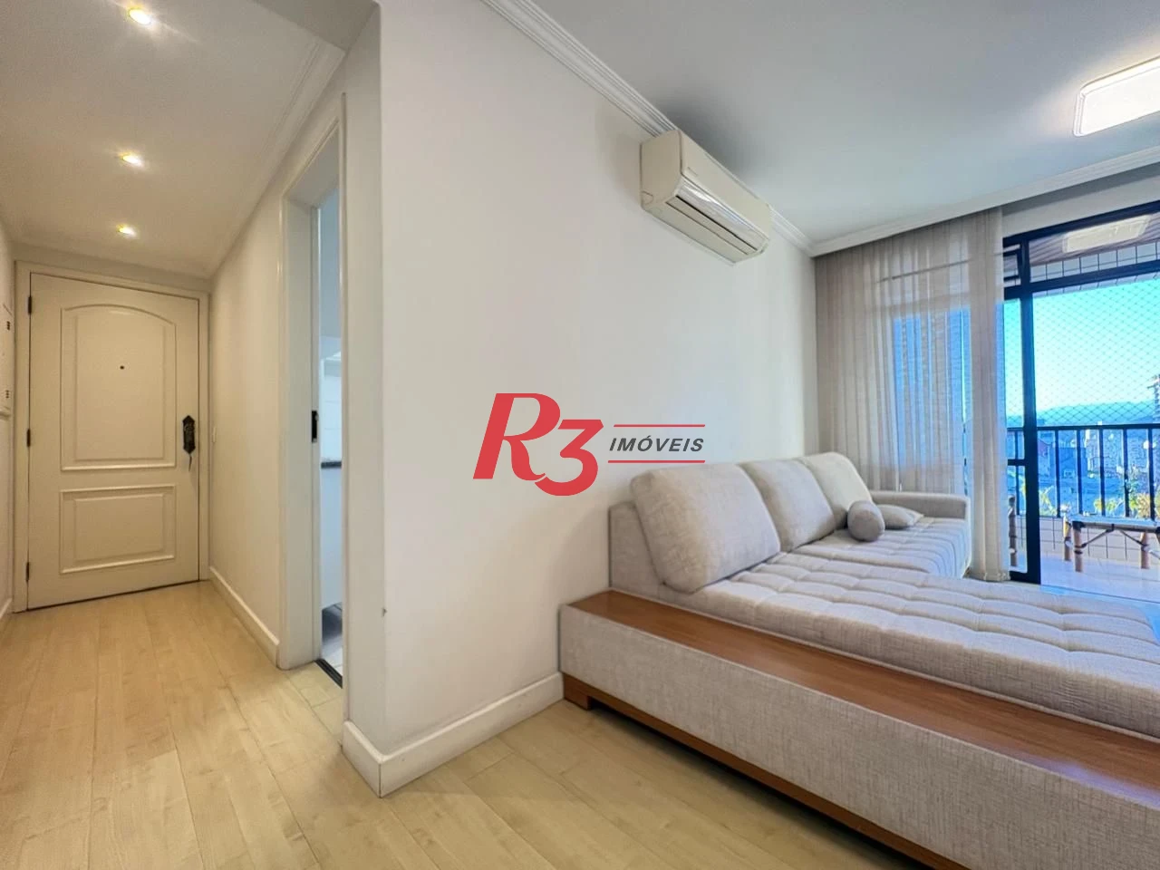 Apartamento com 2 dormitórios à venda, 109 m² por R$ 1.150.000,00 - Pompéia - Santos/SP