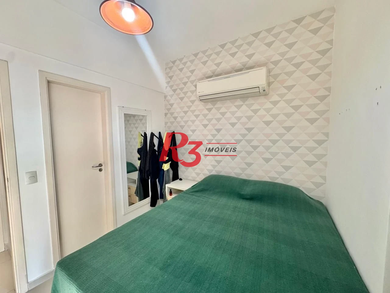 Apartamento com 2 dormitórios, 110 m² - venda por R$ 1.650.000,00 ou aluguel por R$ 8.000,00/mês - Gonzaga - Santos/SP