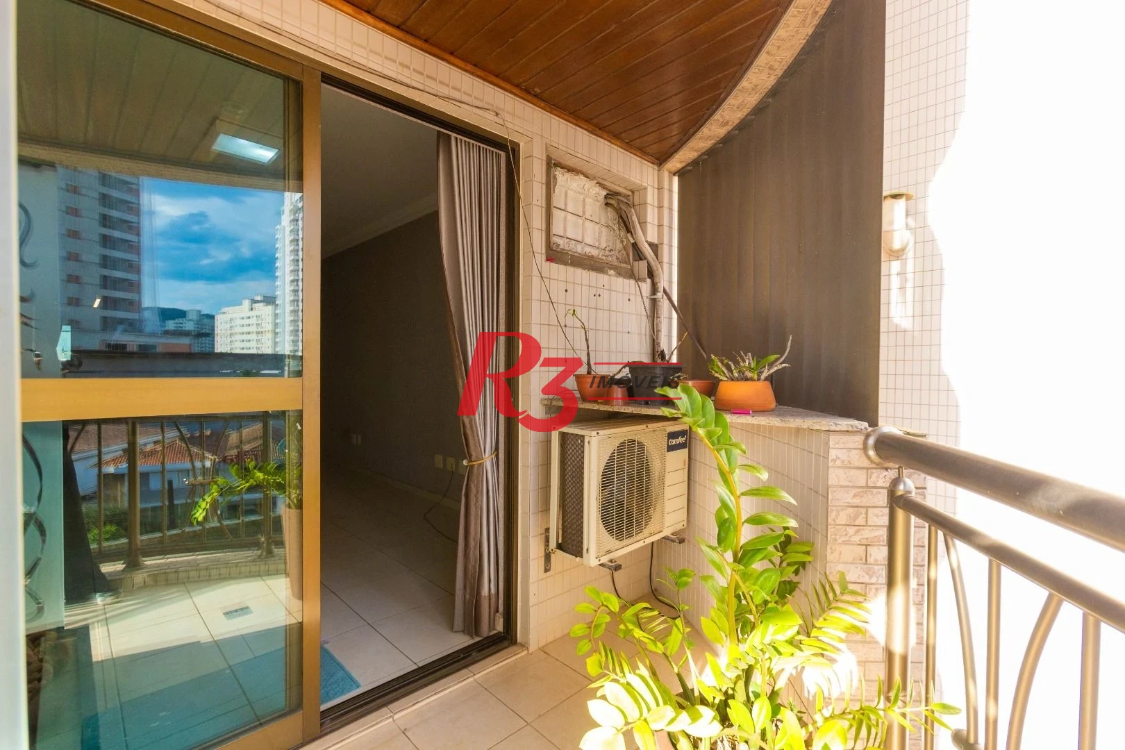 Apartamento com 2 dormitórios à venda, 124 m² por R$ 1.050.000,00 - Ponta da Praia - Santos/SP