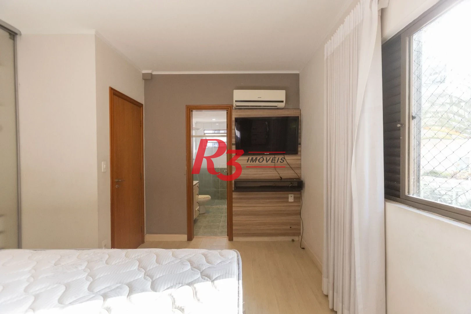 Apartamento com 2 dormitórios à venda, 124 m² por R$ 1.050.000,00 - Ponta da Praia - Santos/SP