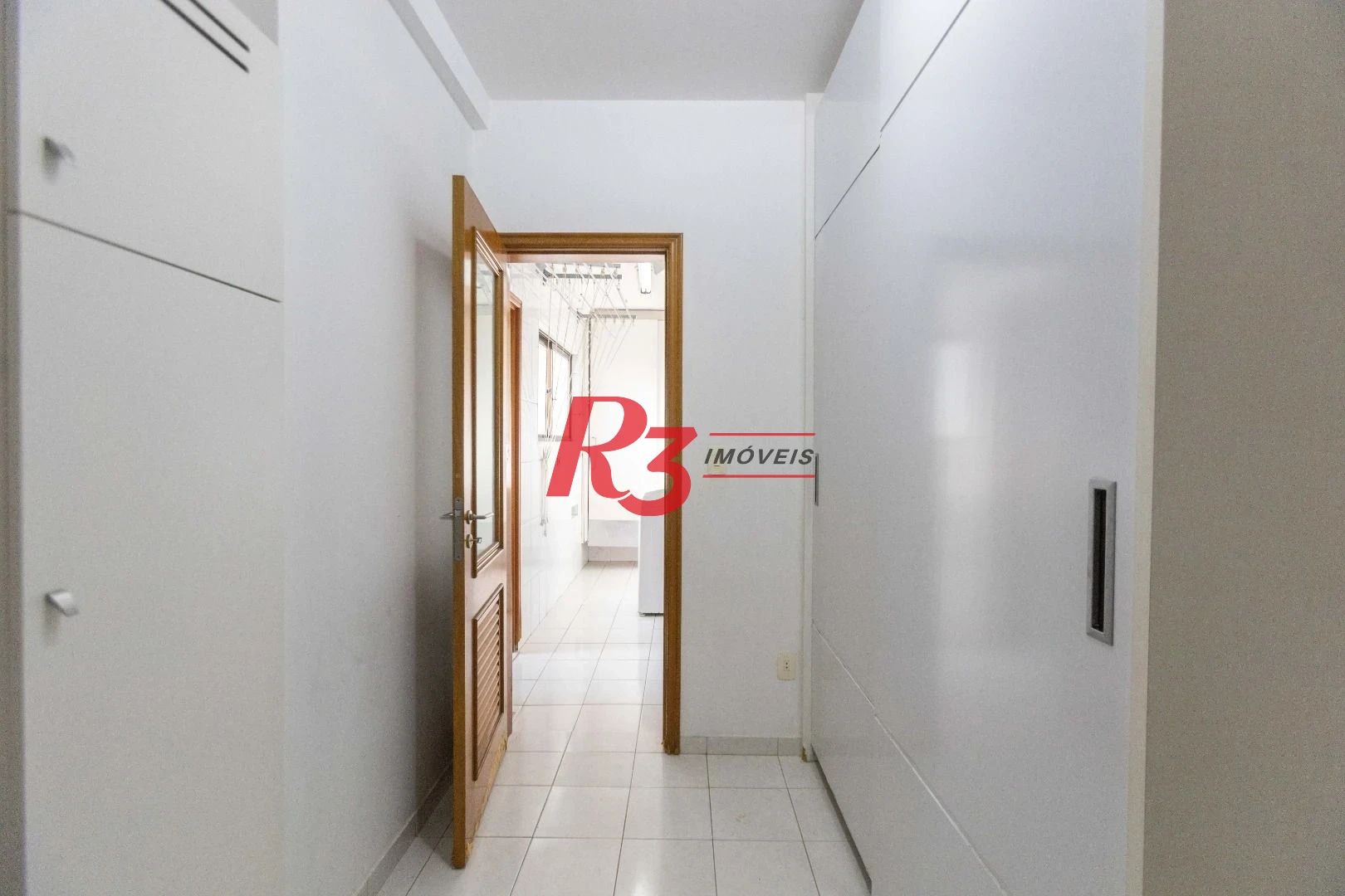 Apartamento com 2 dormitórios à venda, 124 m² por R$ 1.050.000,00 - Ponta da Praia - Santos/SP