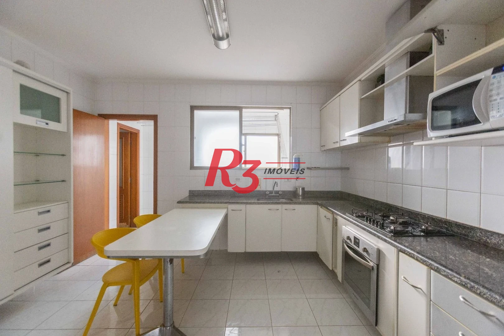 Apartamento com 2 dormitórios à venda, 124 m² por R$ 1.050.000,00 - Ponta da Praia - Santos/SP