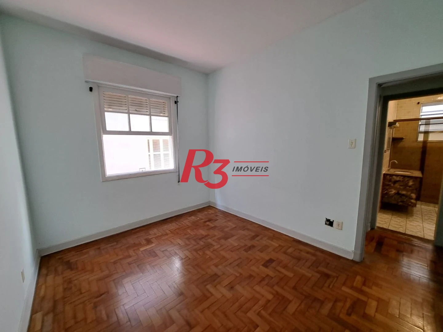 Apartamento com 2 dormitórios à venda, 65 m² por R$ 400.000,00 - Boqueirão - Santos/SP