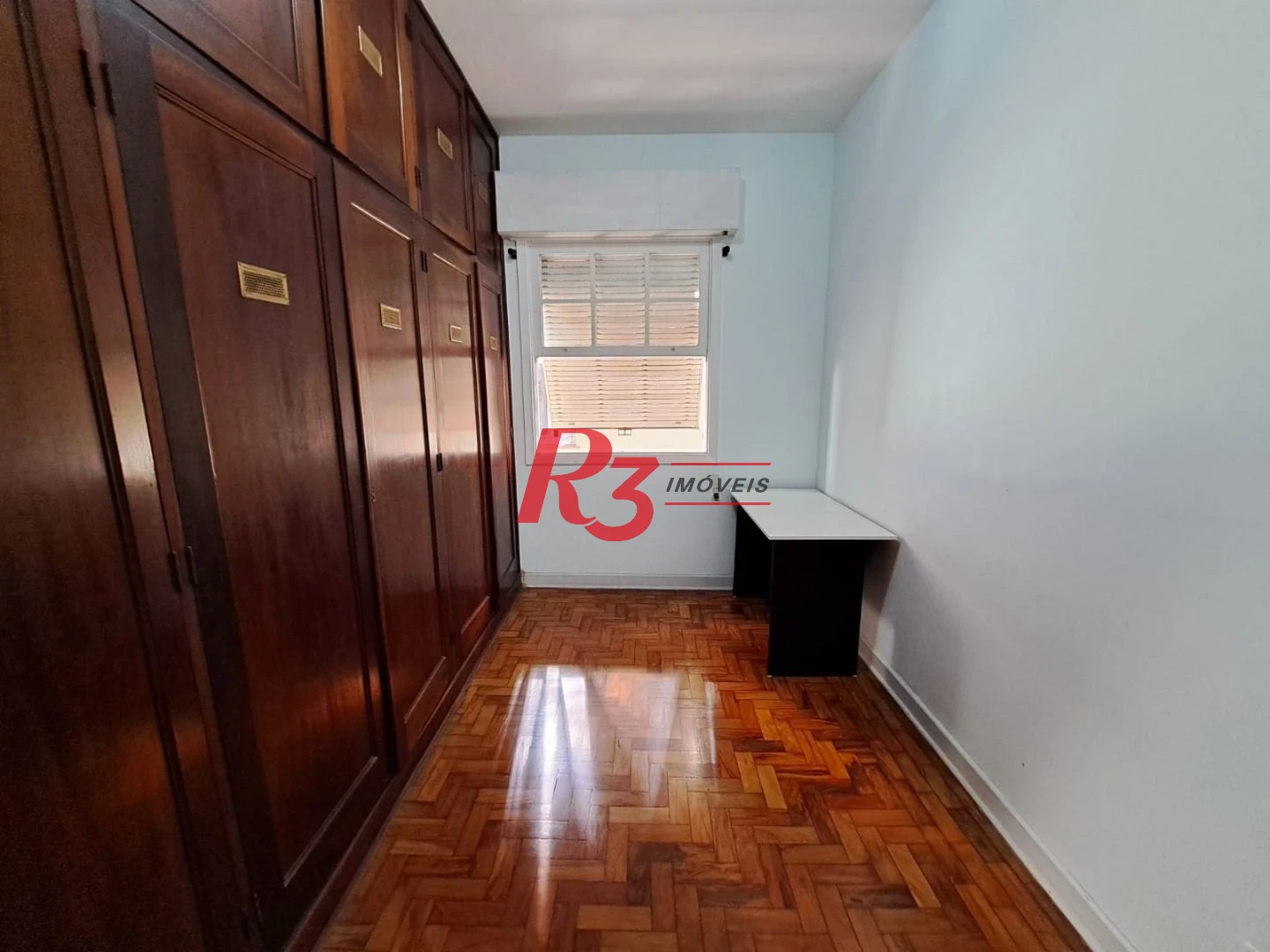 Apartamento com 2 dormitórios à venda, 65 m² por R$ 400.000,00 - Boqueirão - Santos/SP