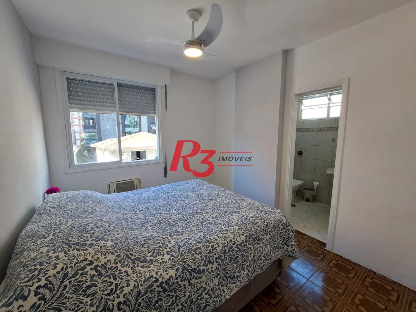 Apartamento com 3 dormitórios à venda, 140 m² por R$ 880.000,00 - Ponta da Praia - Santos/SP