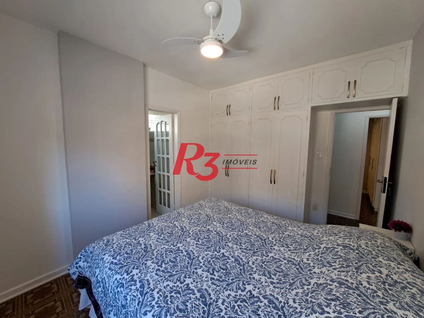 Apartamento com 3 dormitórios à venda, 140 m² por R$ 880.000,00 - Ponta da Praia - Santos/SP