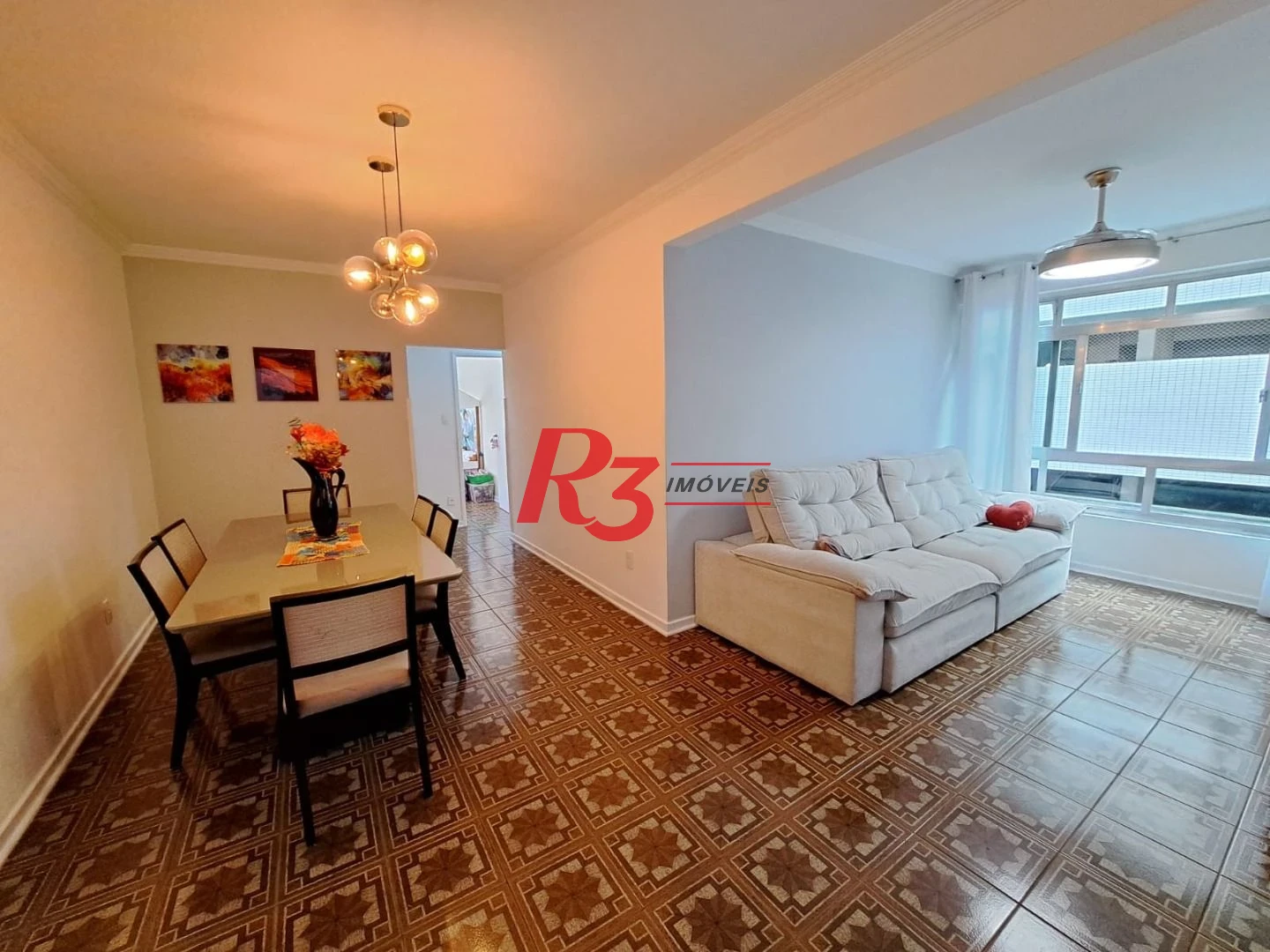 Apartamento com 3 dormitórios à venda, 140 m² por R$ 880.000,00 - Ponta da Praia - Santos/SP