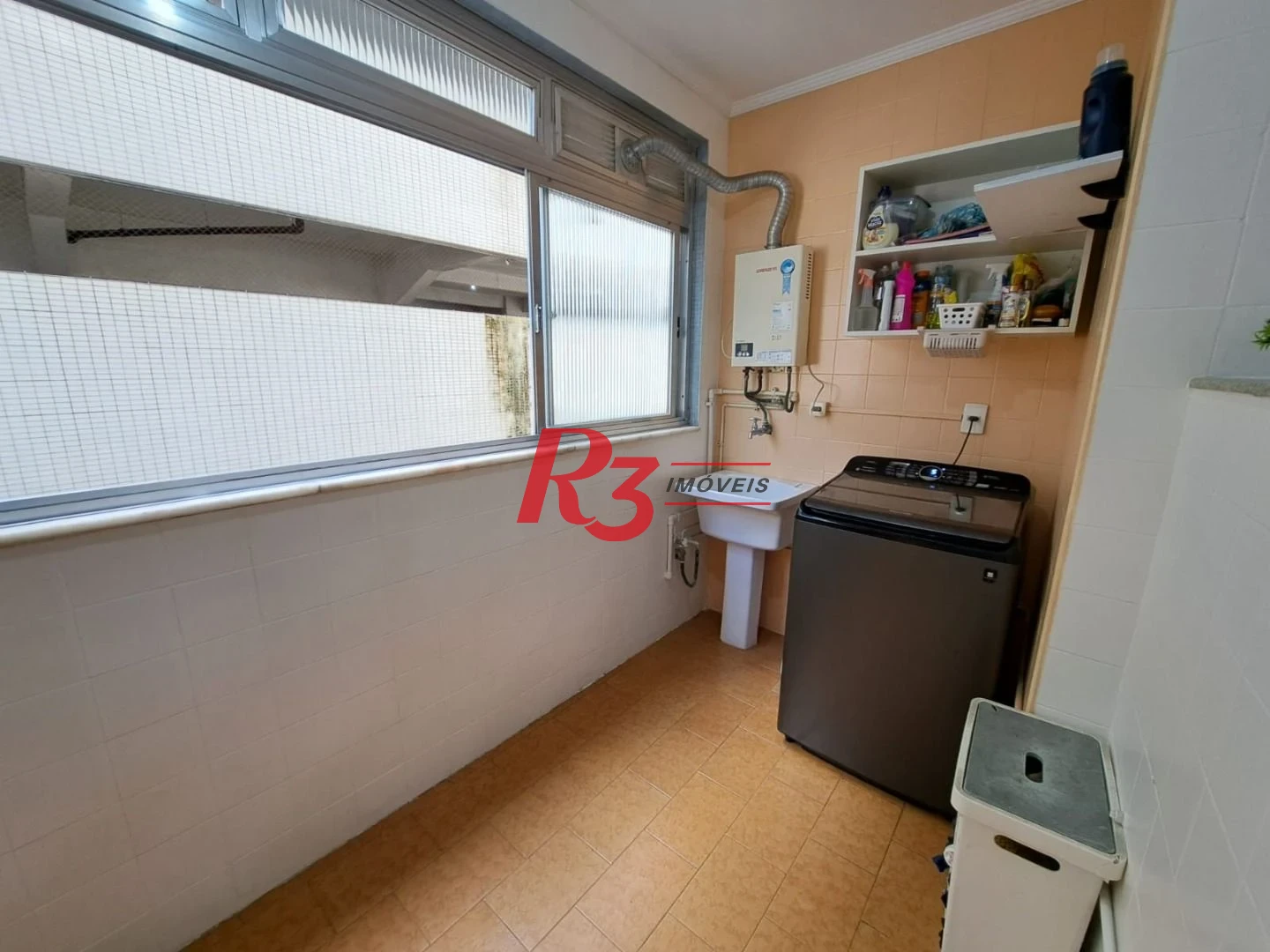 Apartamento com 3 dormitórios à venda, 140 m² por R$ 880.000,00 - Ponta da Praia - Santos/SP