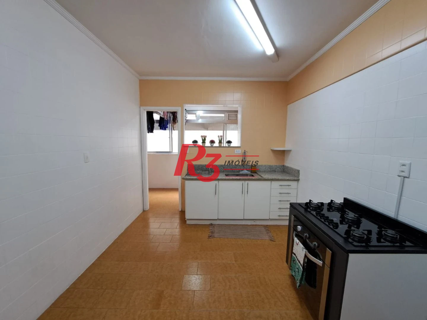 Apartamento com 3 dormitórios à venda, 140 m² por R$ 880.000,00 - Ponta da Praia - Santos/SP
