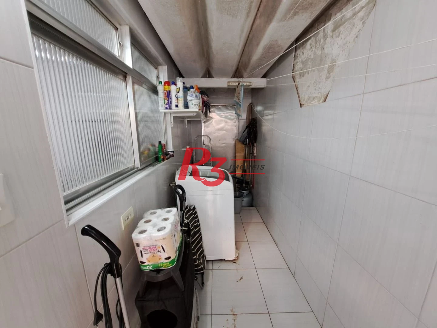 Apartamento térreo com 3 dormitórios à venda, 80 m² por R$ 575.000 - Boqueirão - Santos/SP