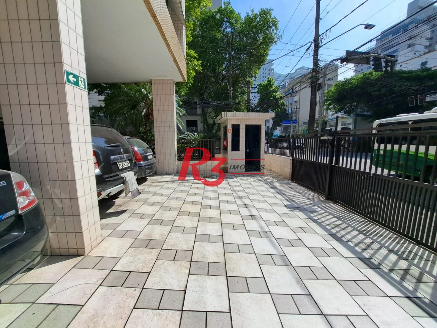 Kitnet com 1 dormitório à venda, 37 m², vista mar, por R$ 380.000 - Ponta da Praia - Santos/SP