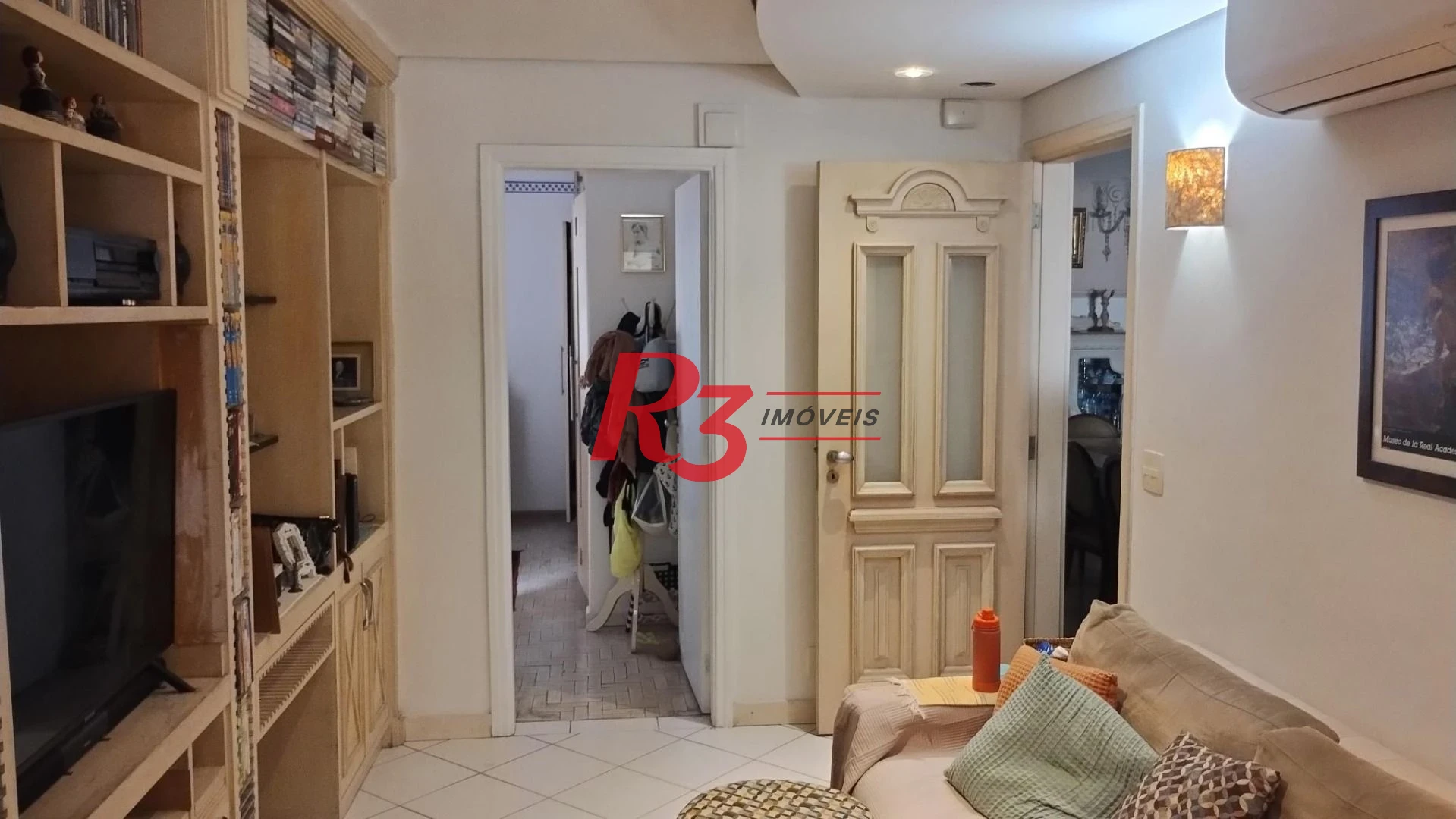 Apartamento com 3 dormitórios à venda, 176 m² por R$ 1.800.000,00 - Boqueirão - Santos/SP