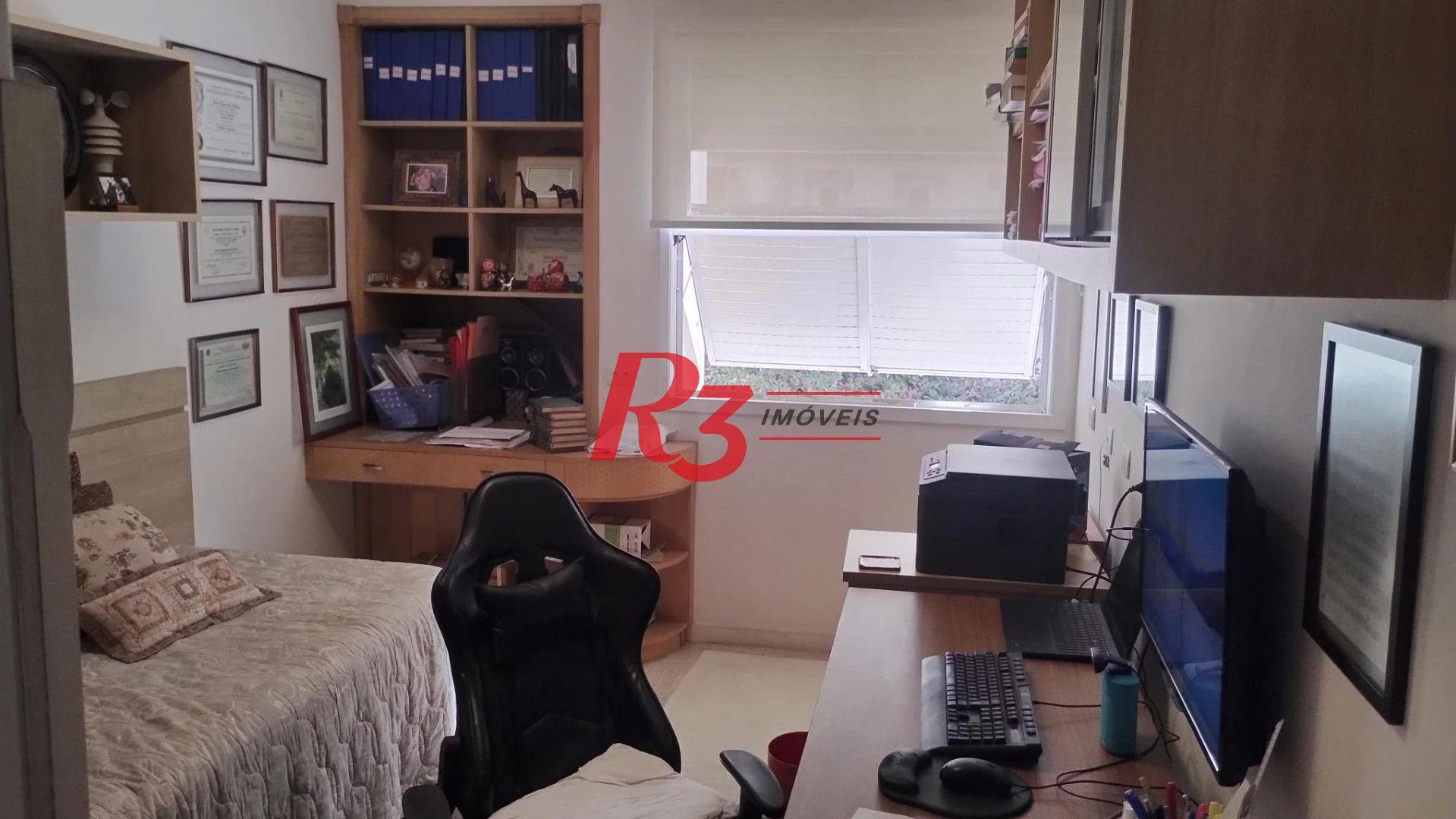 Apartamento com 3 dormitórios à venda, 176 m² por R$ 1.800.000,00 - Boqueirão - Santos/SP