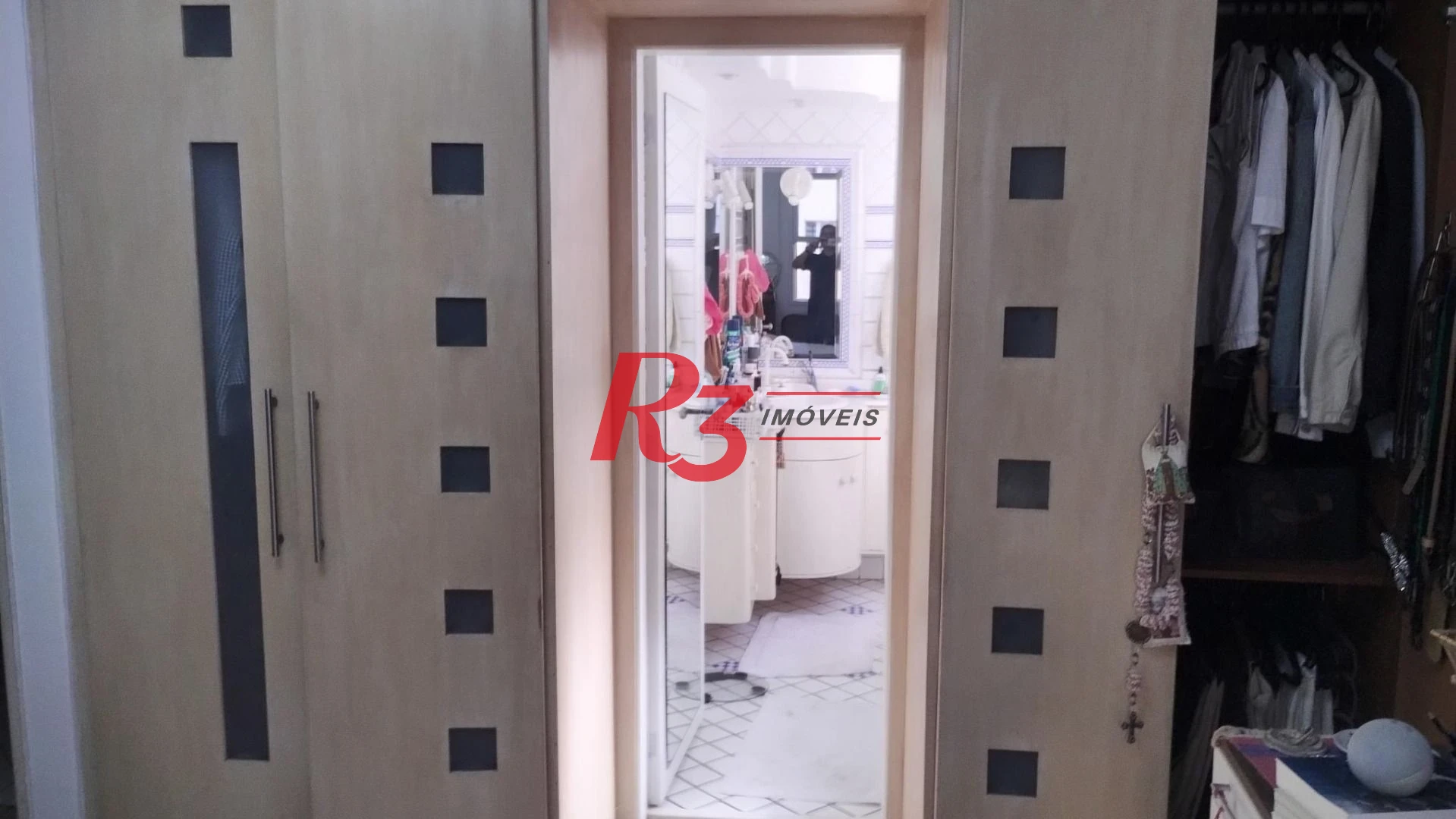 Apartamento com 3 dormitórios à venda, 176 m² por R$ 1.800.000,00 - Boqueirão - Santos/SP