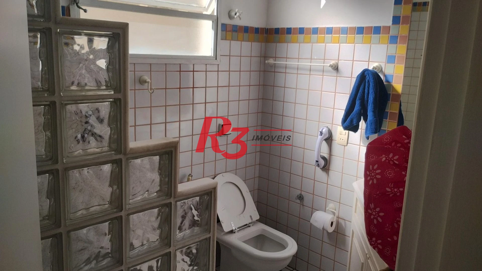 Apartamento com 3 dormitórios à venda, 176 m² por R$ 1.800.000,00 - Boqueirão - Santos/SP