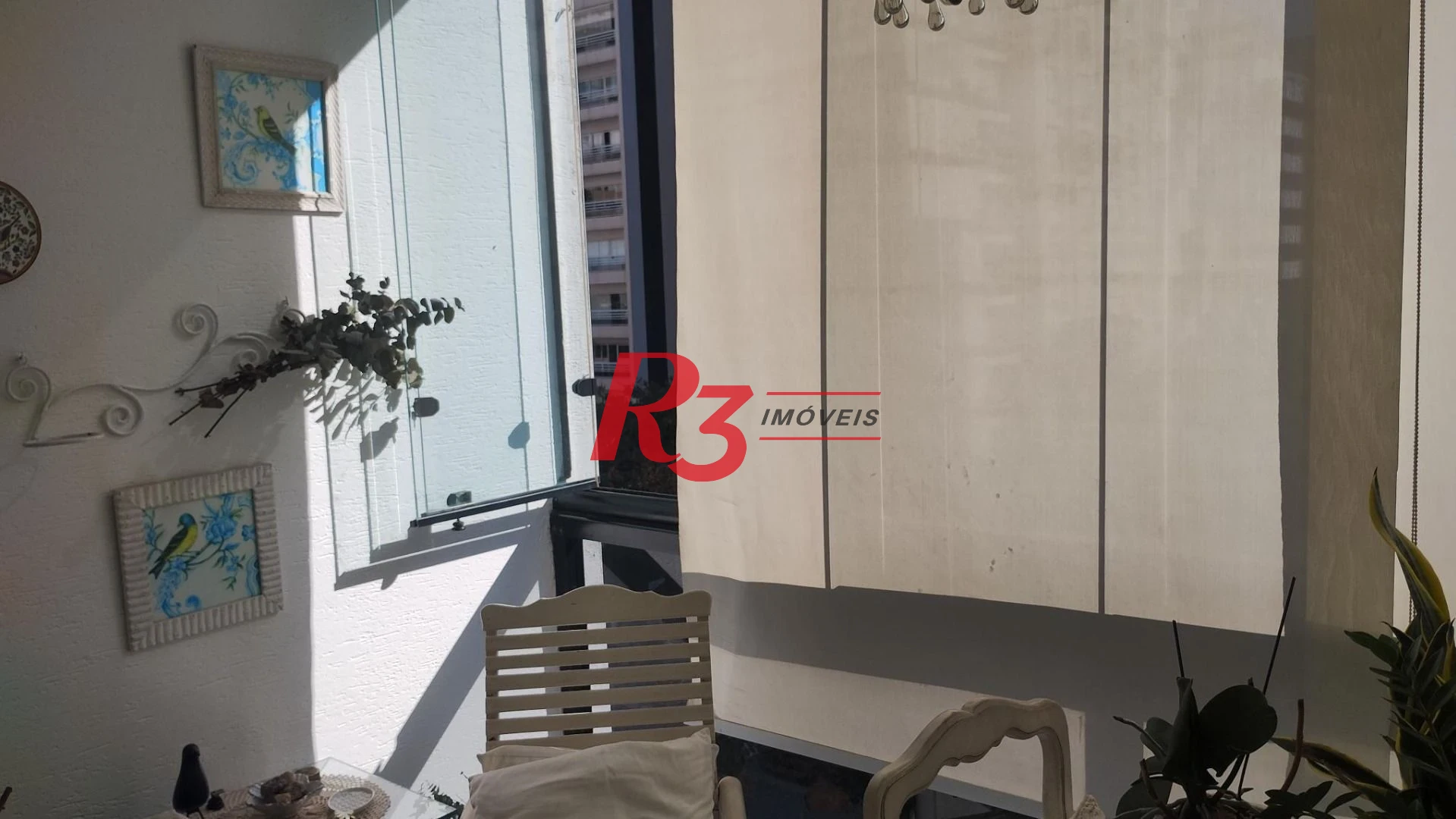 Apartamento com 3 dormitórios à venda, 176 m² por R$ 1.800.000,00 - Boqueirão - Santos/SP