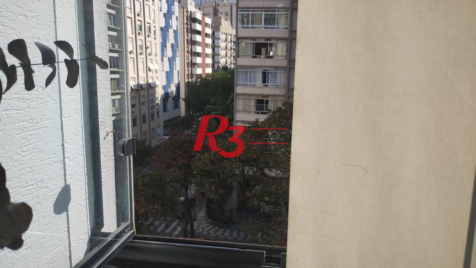Apartamento com 3 dormitórios à venda, 176 m² por R$ 1.800.000,00 - Boqueirão - Santos/SP