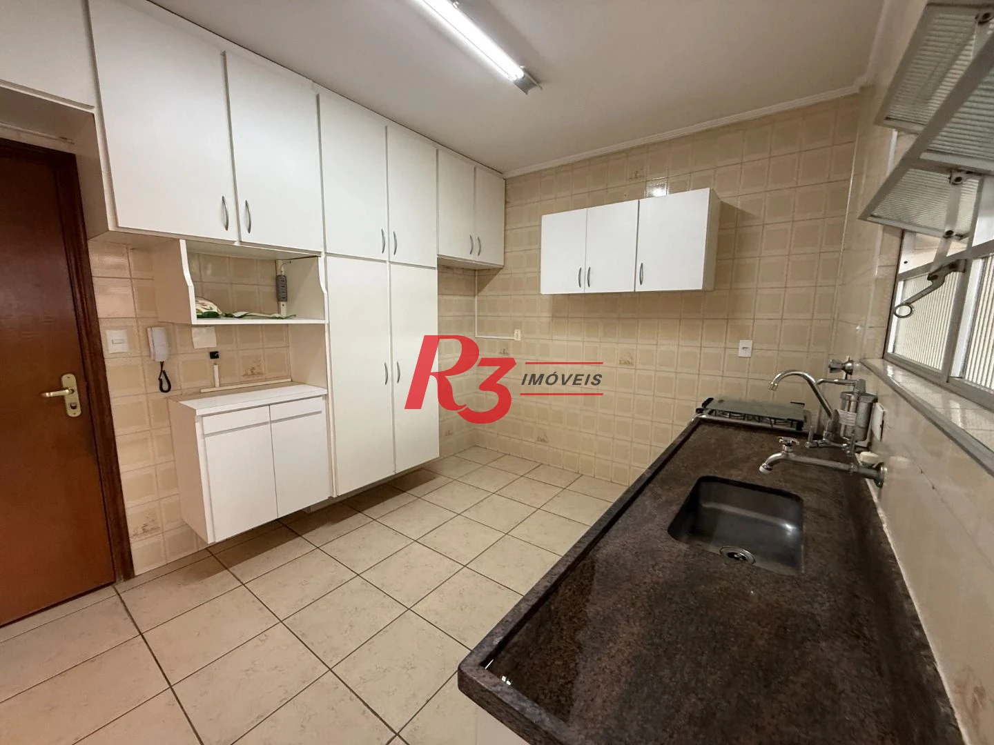 Apartamento com 2 dormitórios para alugar, 108 m² por R$ 4.800,00/mês - Embaré - Santos/SP