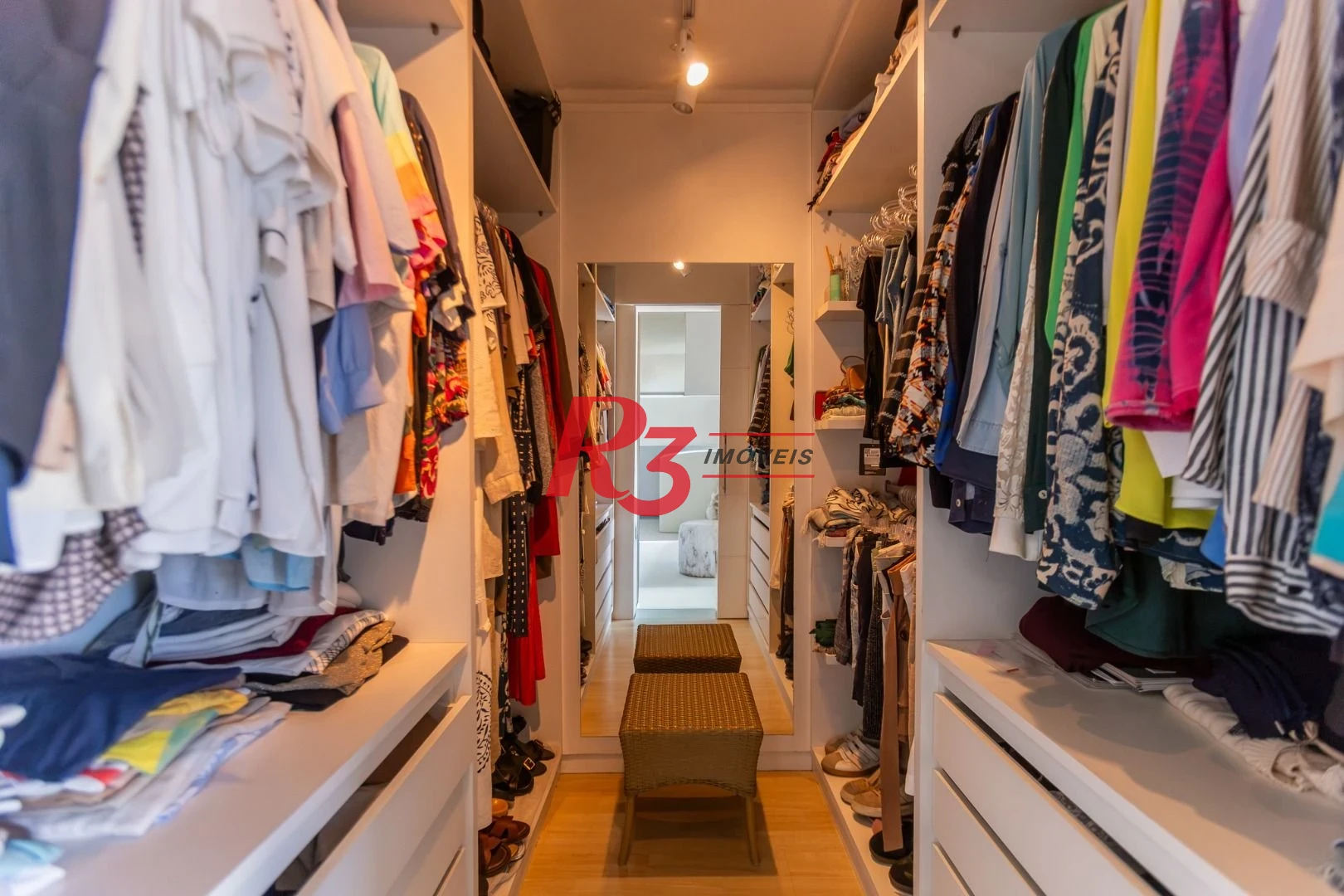 Apartamento com 4 dormitórios à venda, 232 m² por R$ 3.190.000,00 - Embaré - Santos/SP