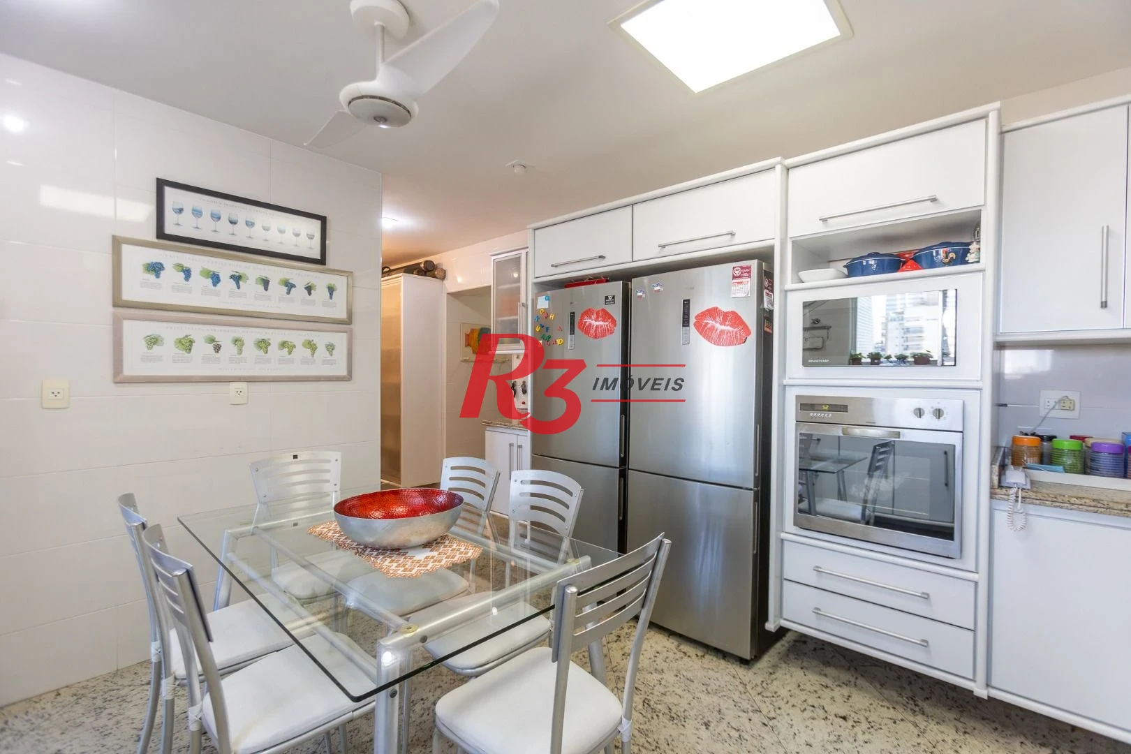 Apartamento com 4 dormitórios à venda, 232 m² por R$ 3.190.000,00 - Embaré - Santos/SP