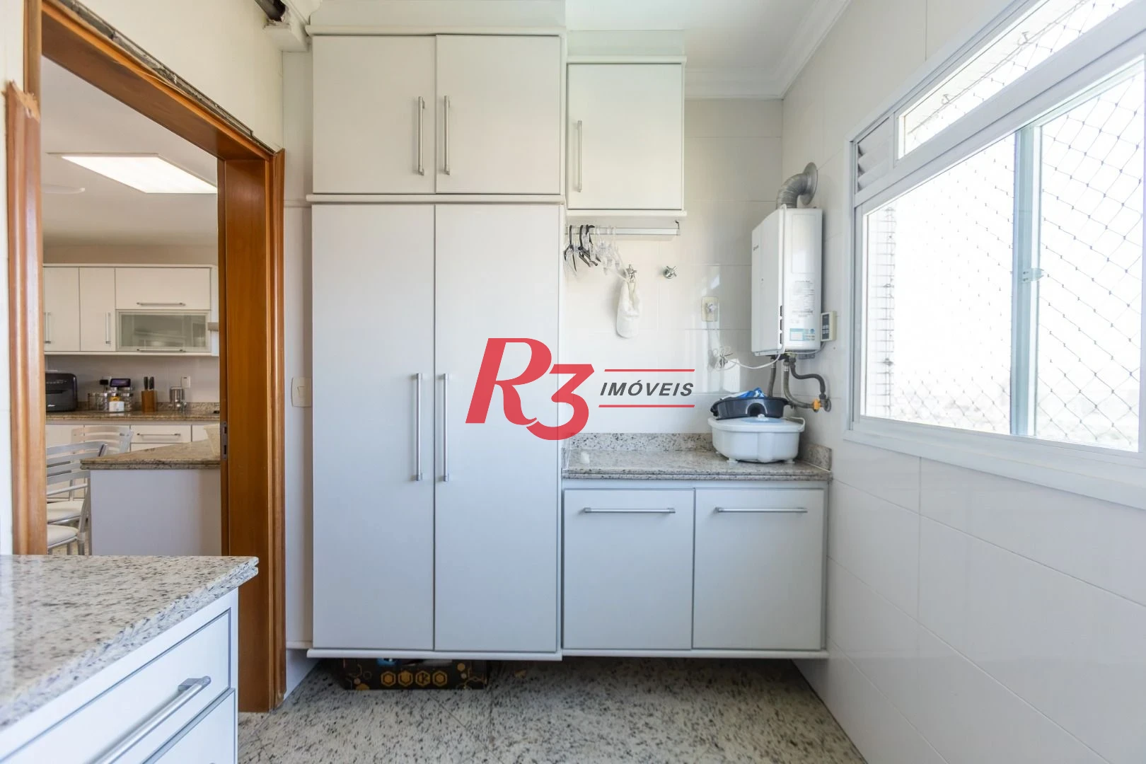 Apartamento com 4 dormitórios à venda, 232 m² por R$ 3.190.000,00 - Embaré - Santos/SP
