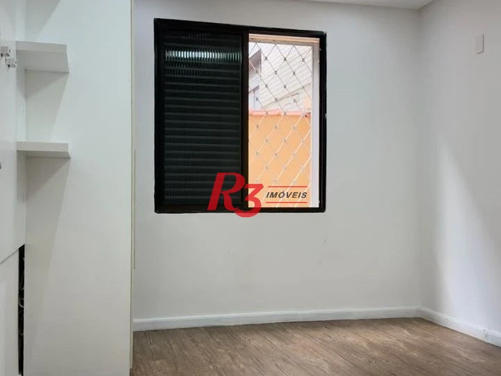 Apartamento com 2 dormitórios à venda, 60 m² por R$ 374.000,00 - Vila Mathias - Santos/SP