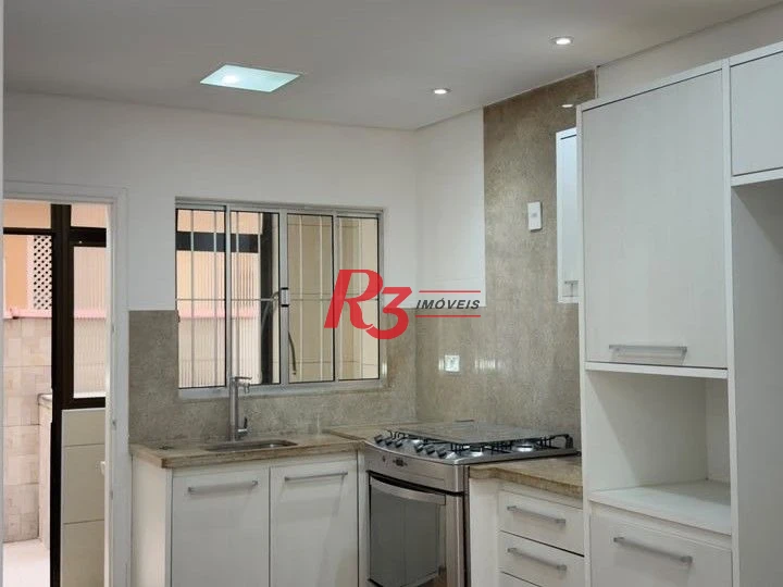Apartamento com 2 dormitórios à venda, 60 m² por R$ 374.000,00 - Vila Mathias - Santos/SP