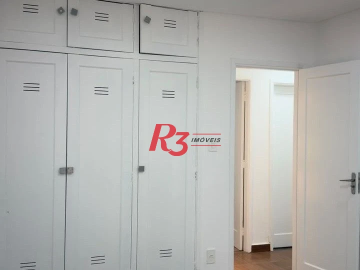 Apartamento com 2 dormitórios à venda, 60 m² por R$ 374.000,00 - Vila Mathias - Santos/SP