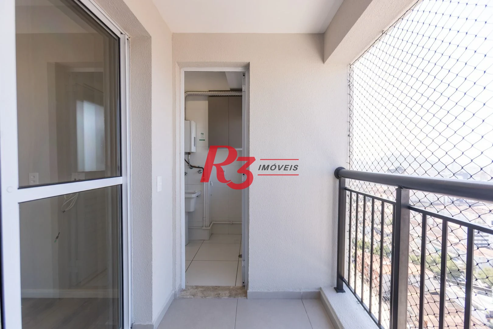 Apartamento com 2 dormitórios para alugar, 64 m² por R$ 4.200,00/mês - Marapé - Santos/SP