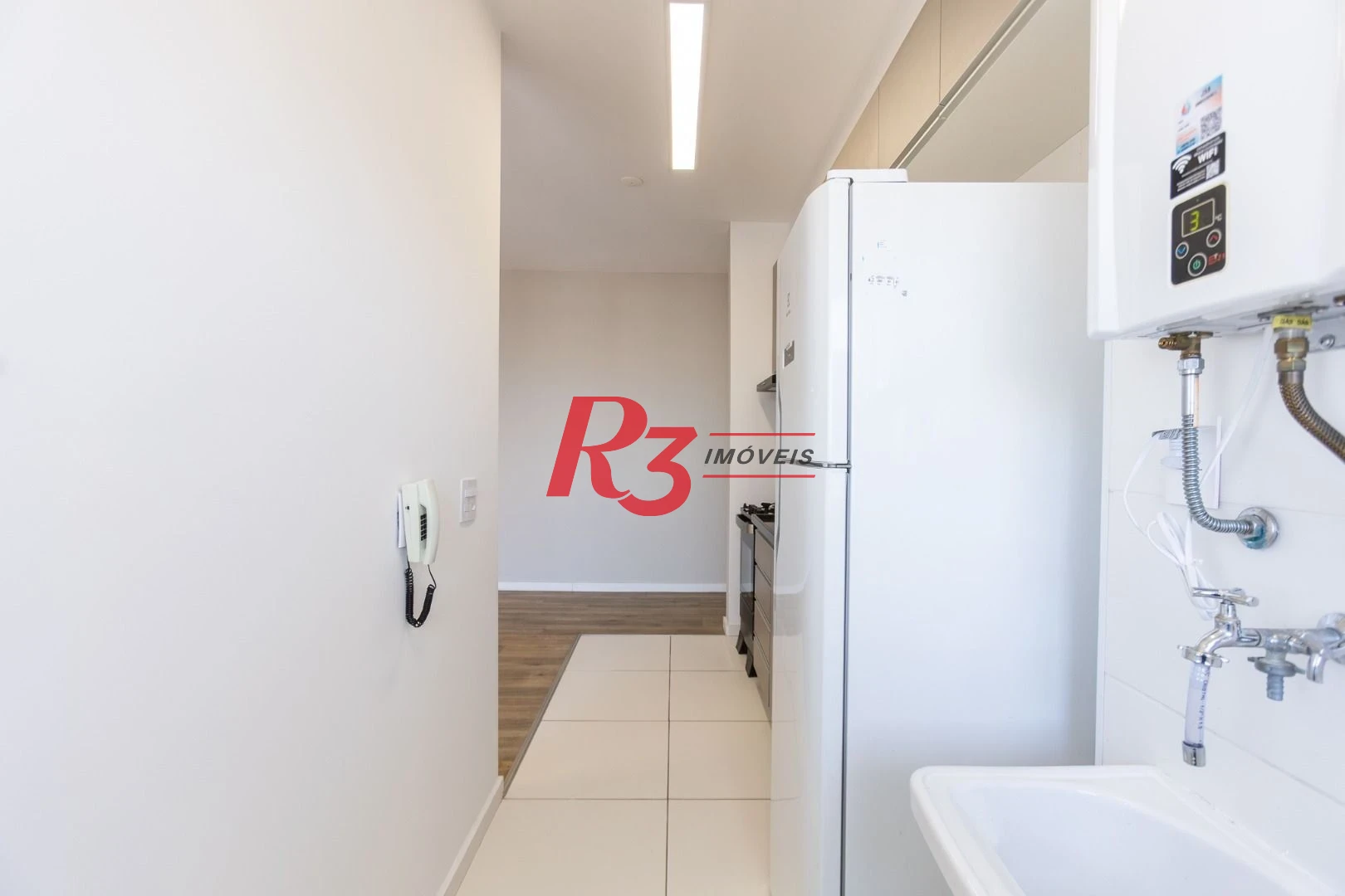 Apartamento com 2 dormitórios para alugar, 64 m² por R$ 4.200,00/mês - Marapé - Santos/SP
