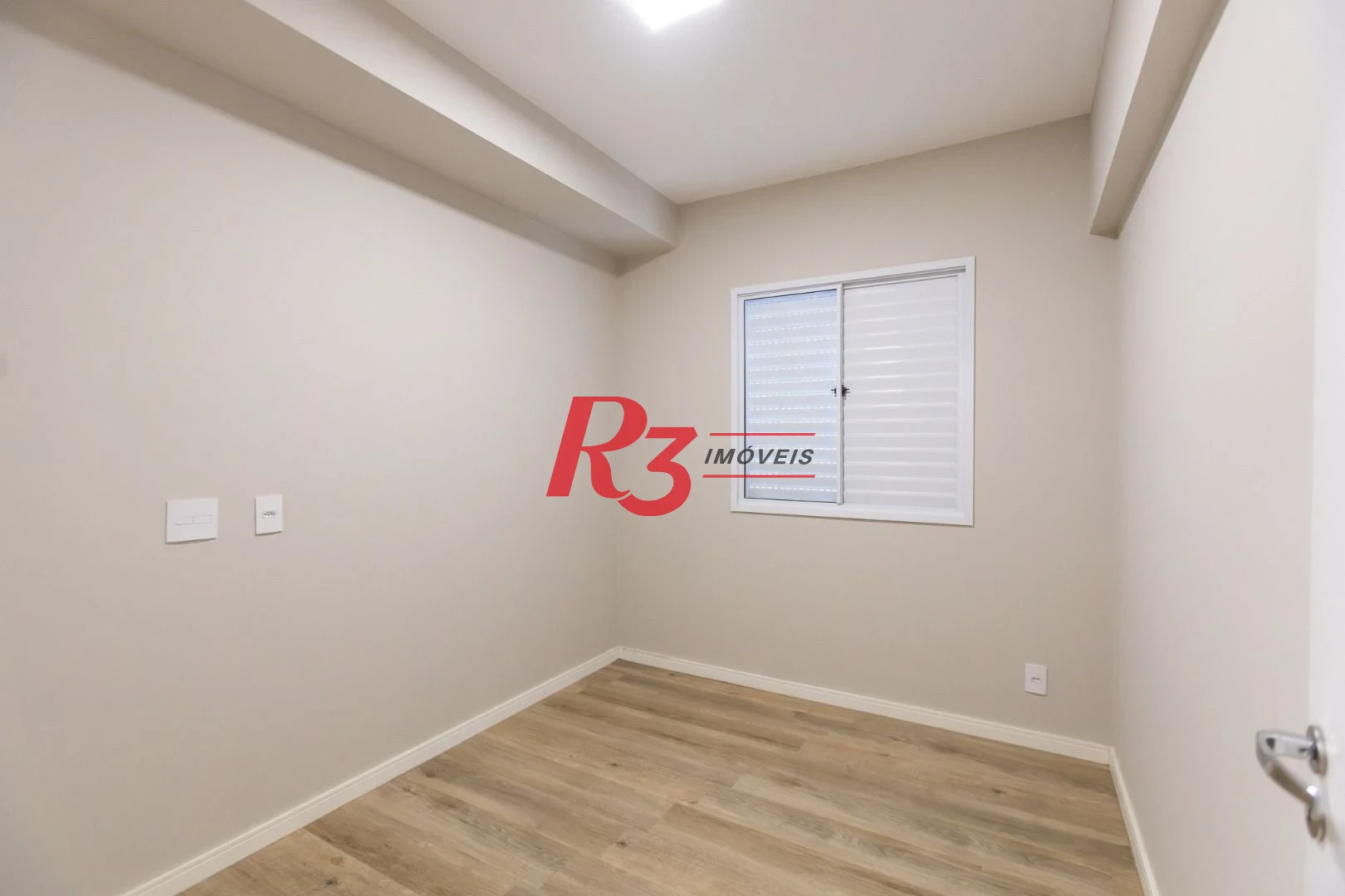 Apartamento com 2 dormitórios para alugar, 64 m² por R$ 4.200,00/mês - Marapé - Santos/SP