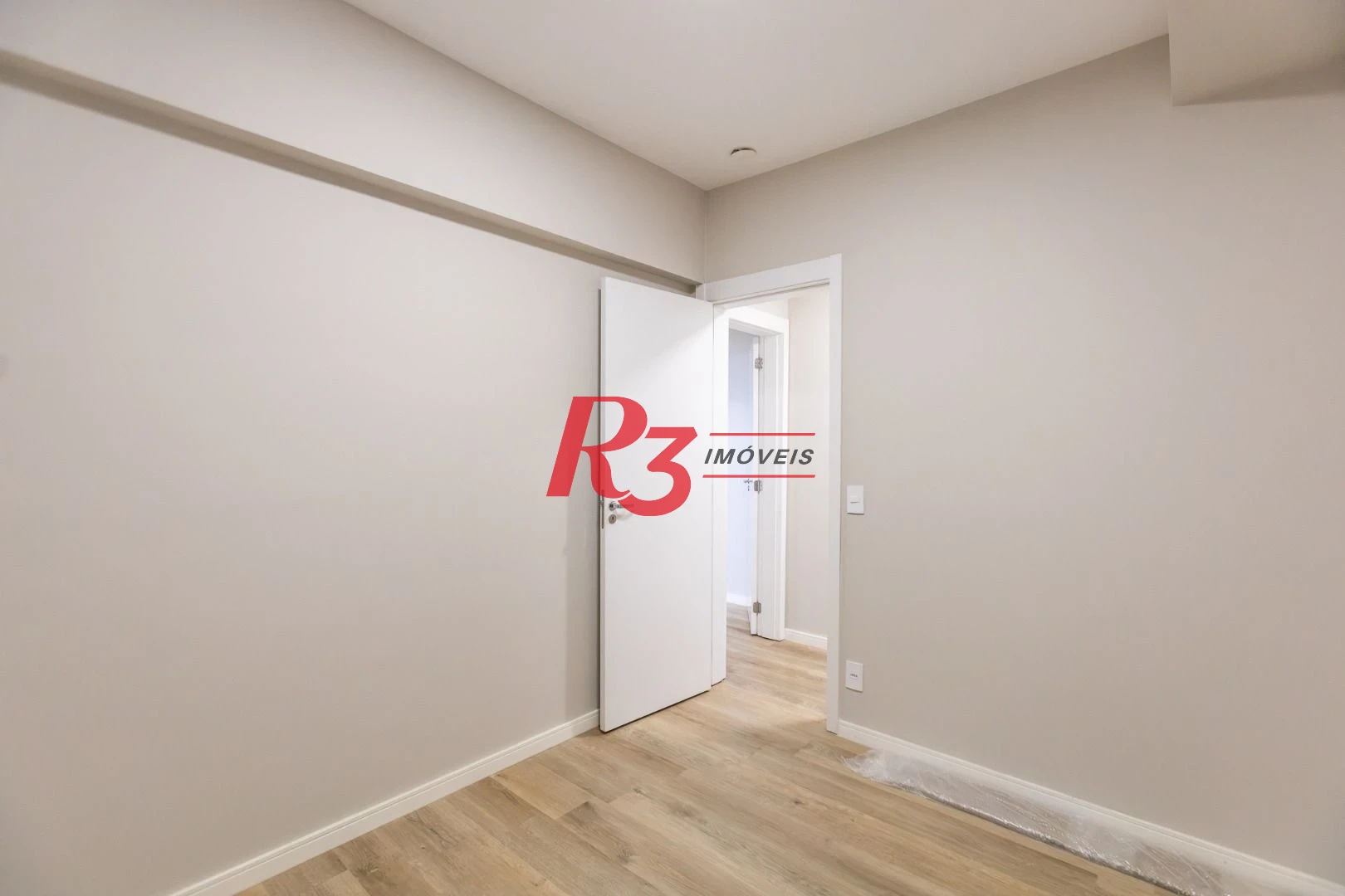 Apartamento com 2 dormitórios para alugar, 64 m² por R$ 4.200,00/mês - Marapé - Santos/SP